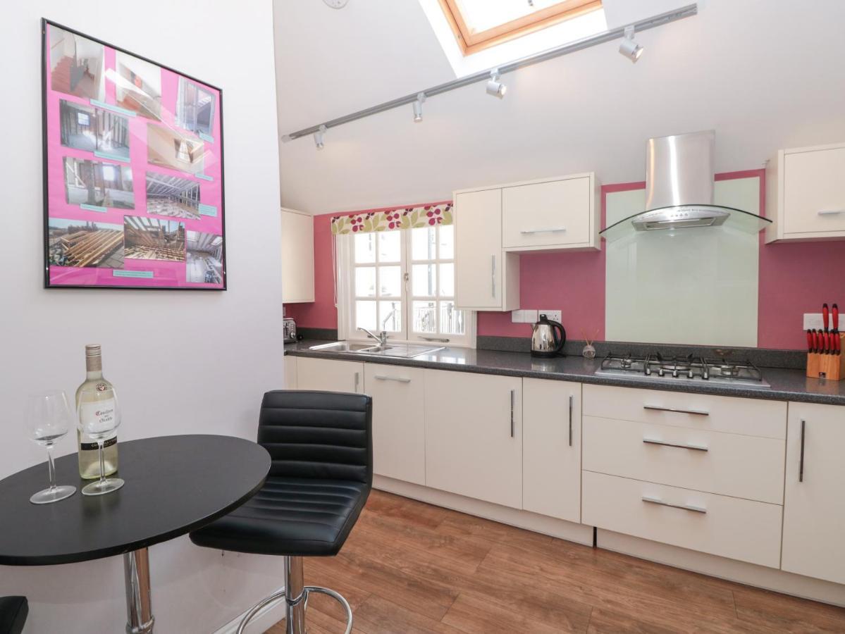 Upper 3 Lägenhet Dartmouth Exteriör bild